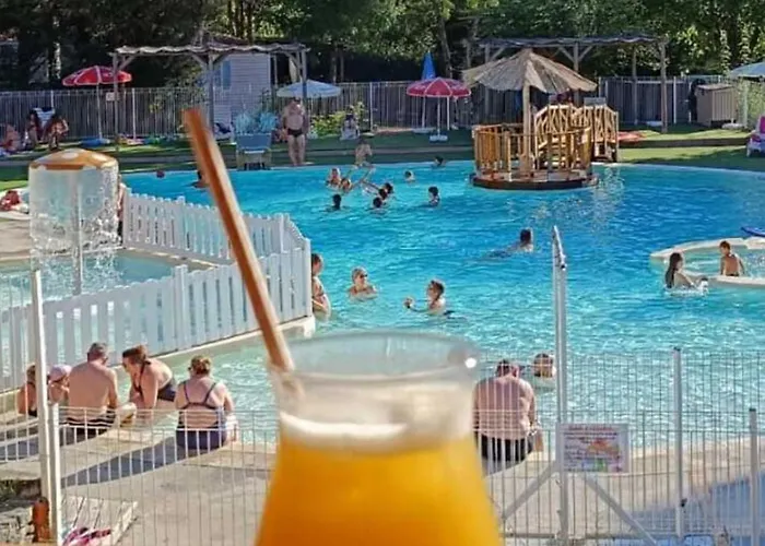 Mobil Avec Terrasse A - Api-1-52-277 La Cassagne